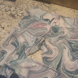 Swirled Pattern Leggings